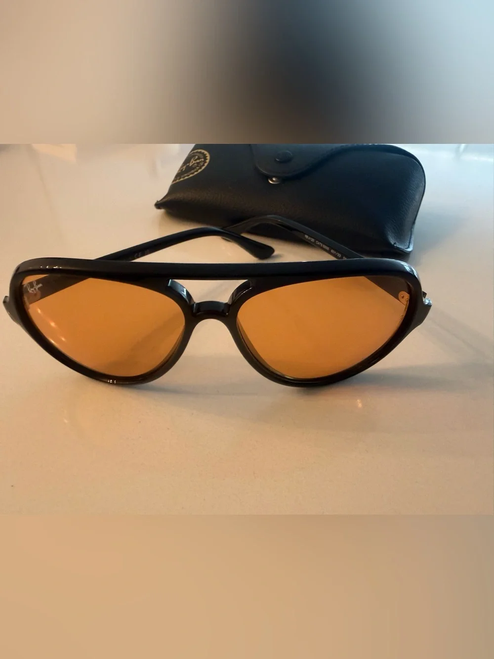 Ray-Ban authentic ray